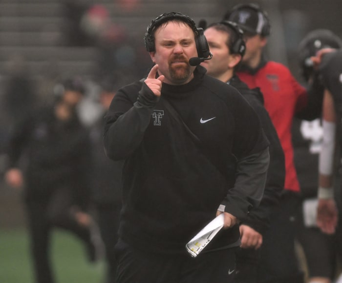 Central-Catholic.Tualatin.6A-football-final.Taylor-Balkom.37